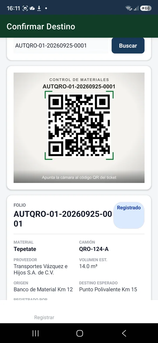Escaneo del código QR del ticket en el destino